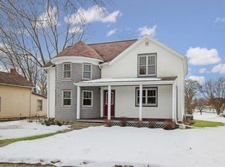 710 S Schuyler, Lena, IL 61048