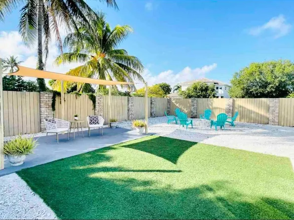 902 S Swinton Avenue, Delray Beach, FL 33444