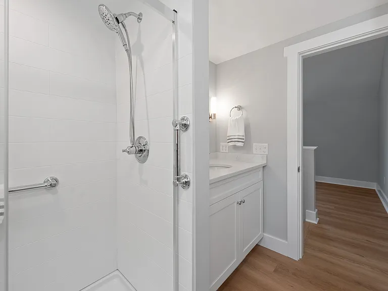31 Saratoga Way — Photo 28
