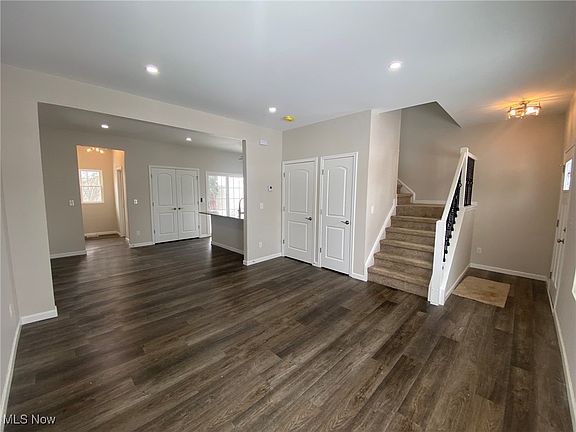 2nd image of 21100 Nicholas Ave