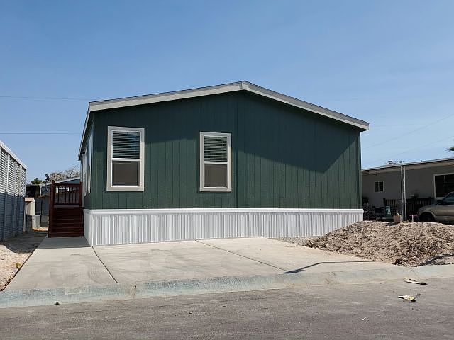 1st image of 3642 Boulder Hwy Trailer 320