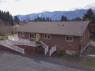 1742 Wind River Hwy, Carson, WA 98610