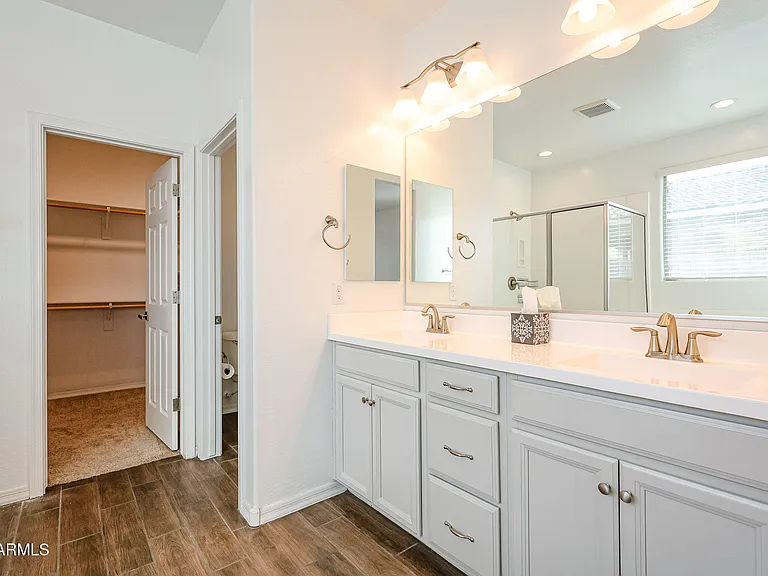 2306 E Branham Ln — Photo 29