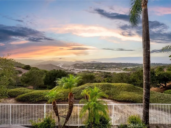 35 Hollyleaf, Aliso Viejo, CA 92656