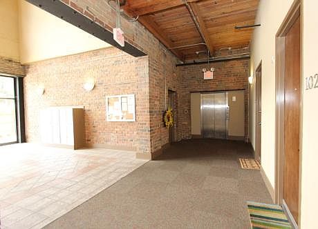 5th image of 1060 Worlds Fair Park Dr Unit 505