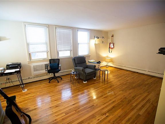 5th image of 5405 Avenue S