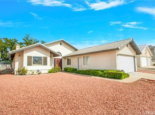 13195 Tamarisk Rd, Victorville, CA 92395