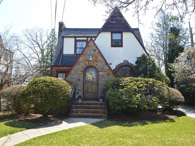 1st image of 86 Ackley Ave