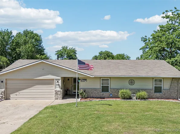 23809 E 103rd St S, Broken Arrow, OK 74014