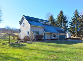 18823 Carlskin Rd, Cochranton, PA 16314