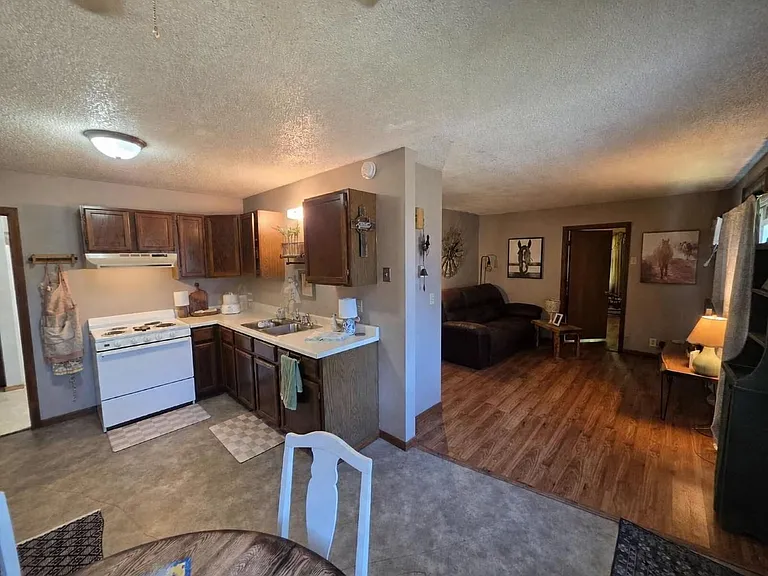 2338 Dorret Rd #D — Photo 13