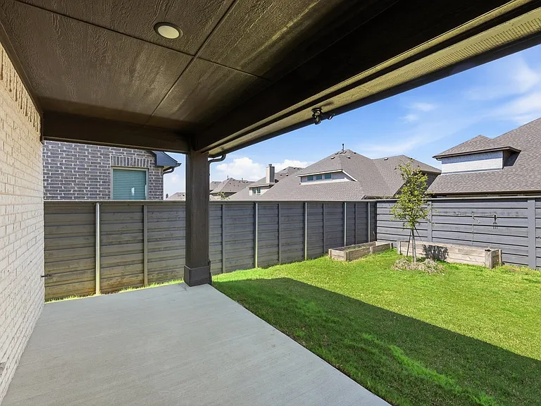 833 Daisy Corner Dr — Photo 30