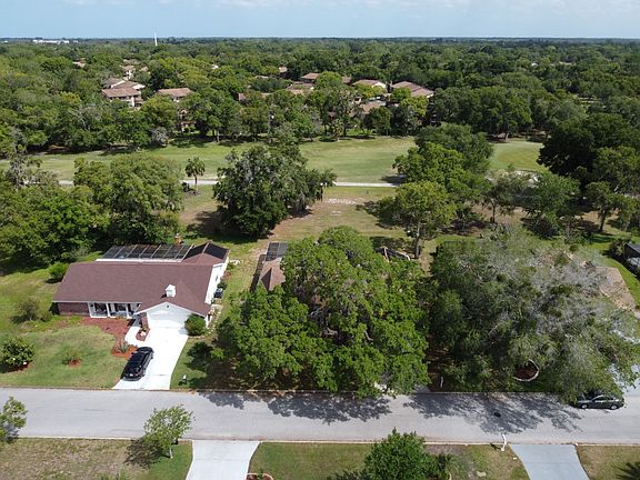 4th image of 8505 Forest Glade Dr