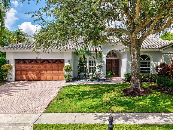 2nd image of 9224 LAKE SERENA Drive