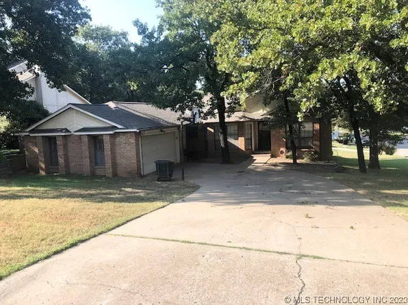 7301 W 34th St, Tulsa, OK 74107