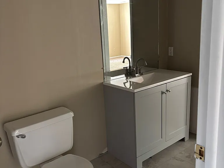 102 Greenwood Dr — Photo 7