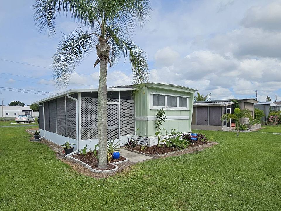 1st image of 541 New York Dr #62