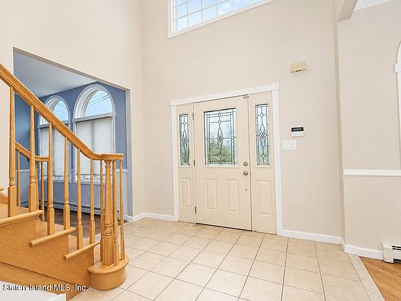 5th image of 5775 Hylan Blvd