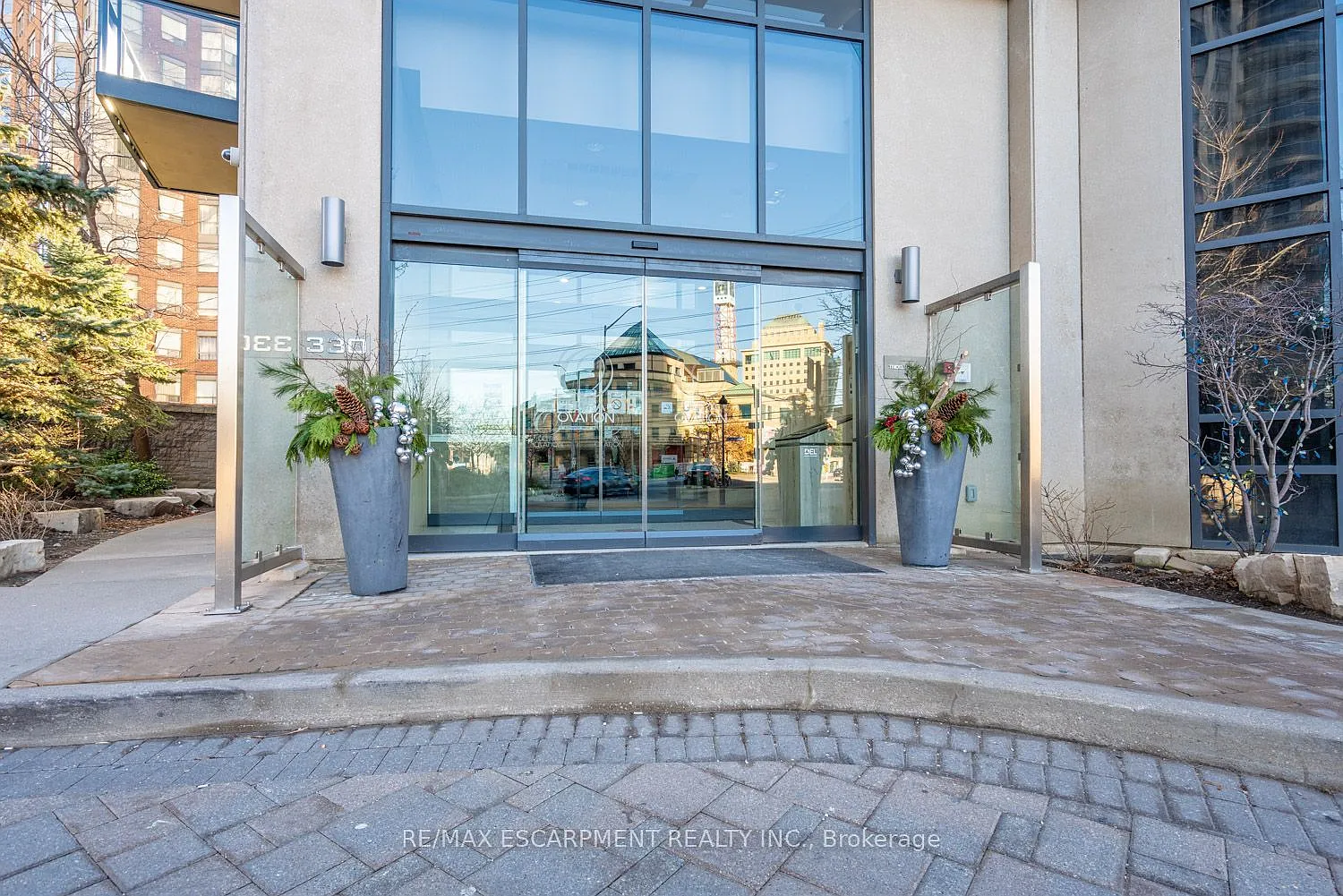 2 bed, $3,600 — Photo 2
