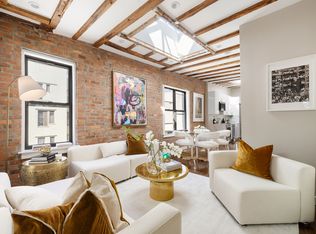 63 Perry St #4B, New York, NY 10014