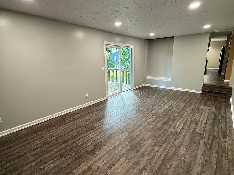 3136 Don Dr — Photo 11