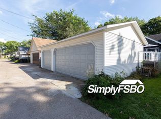 2527 20th Ave, Rock Island, IL