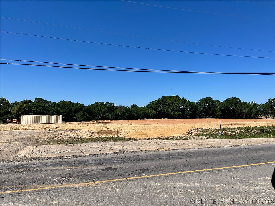 2nd image of 9 Highway