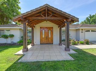 7948 Orange Ave, Fair Oaks, CA 95628