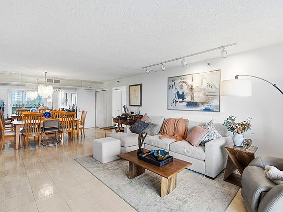 3rd image of 19195 NE 36th Ct APT 502