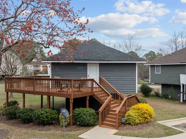 5118 Surf Scooter Dr, Fayetteville, NC 28311