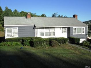 3 Crestdale Rd, Danbury, CT 06811