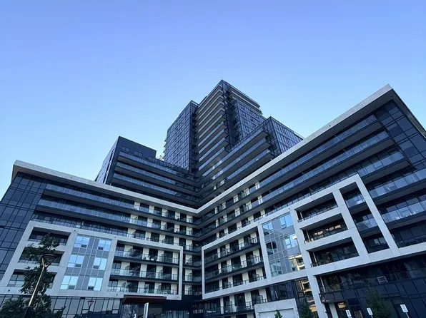 3220 William Coltson Ave #1406, Oakville, ON L6H 7X9