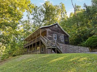 620 Harmony Ln, Burnside, KY 42519
