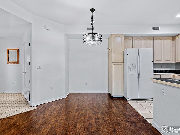 5th image of 5225 White Willow Dr #M110