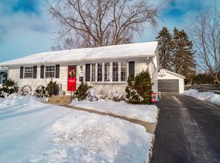 1722 Nagle Ave, Manitowoc, WI 54220