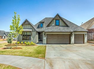 2348 Preserve Edge Dr, Edmond, OK 73034