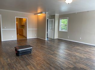 101 9th St #A, Garibaldi, OR 97118