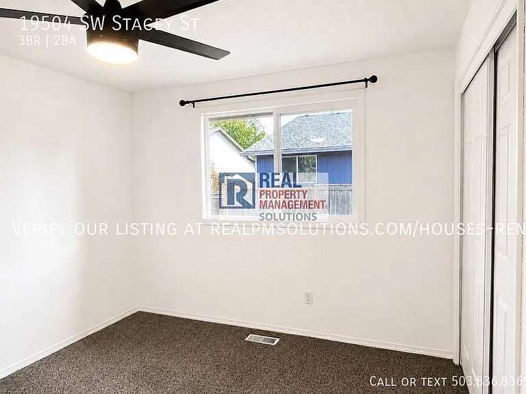 19504 SW Stacey St — Photo 45