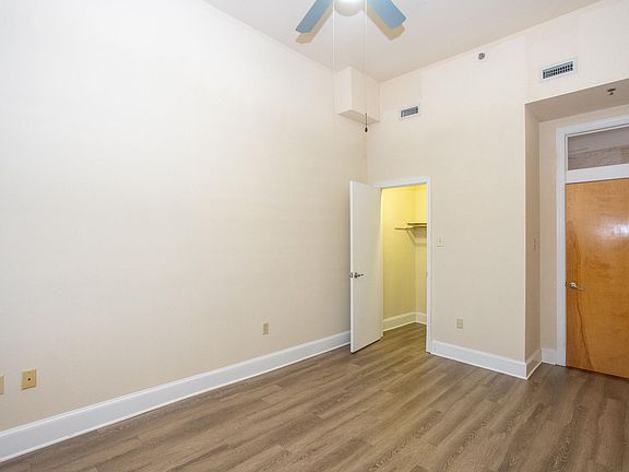 3rd image of 115 W Broad St #504