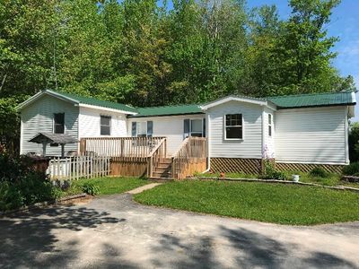 3253 N Nine Mile Rd, Pinconning, MI, 48650