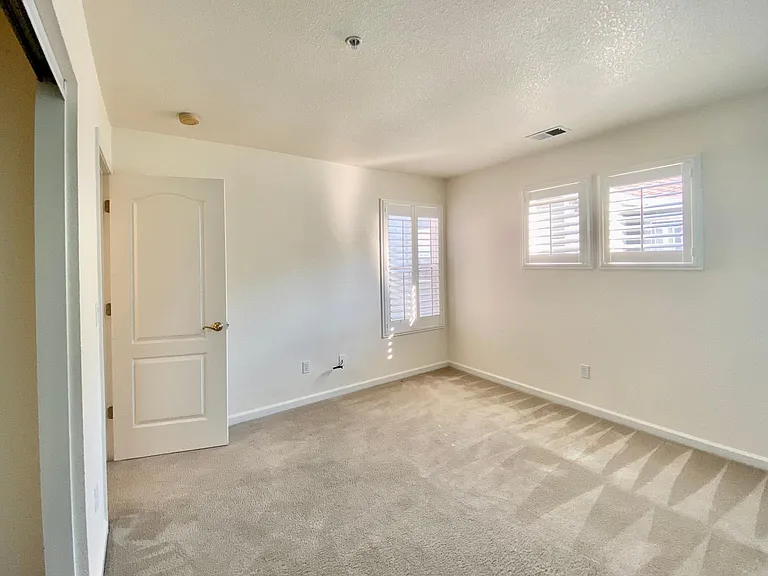 7315 Carter Ave — Photo 13