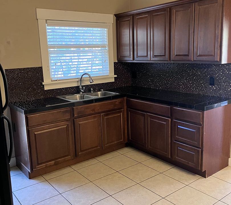 1st image of 413 N Tyndall Ave #0