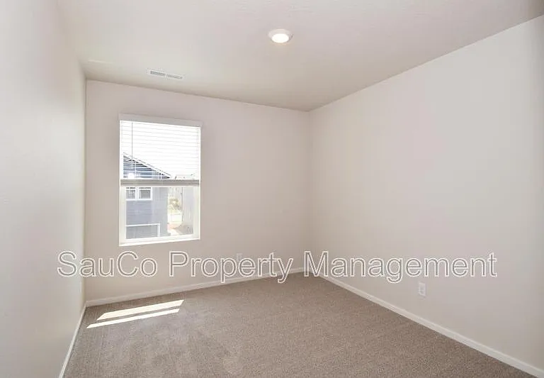2269 Livesay Ln — Photo 17