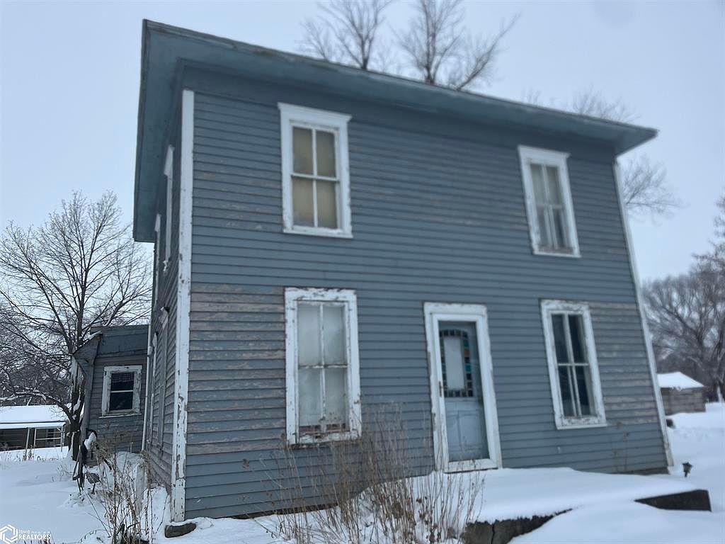 502 Main St, Bristow, IA 50611 Zillow