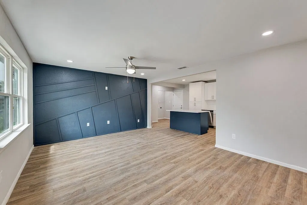 4 bed, 1250 sqft, $1,950 — Photo 4