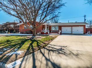 202 Apache Trl, Tulia, TX 79088