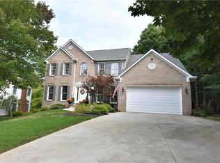 2027 Buckingham Dr, Mars, PA 16046