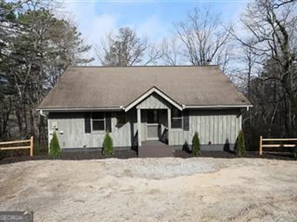 505 Long Mountain Dr, Lakemont, GA 30552