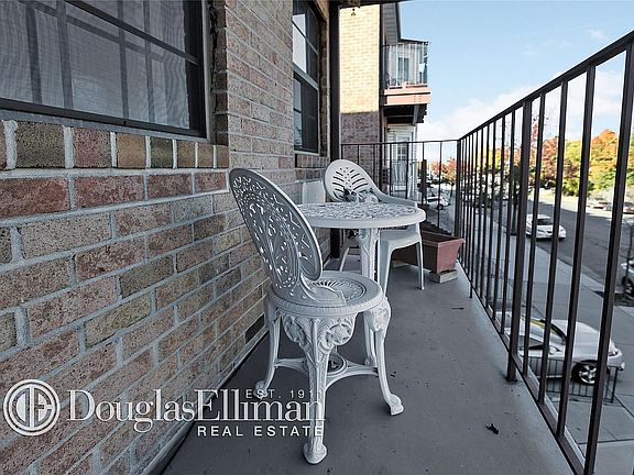 3rd image of 15130 79th St #2F