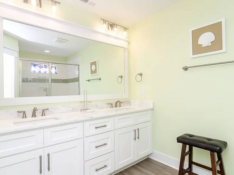 1211 N Fort Fisher Blvd #B — Photo 22